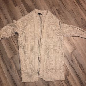 American eagle cardigan (great condition!)